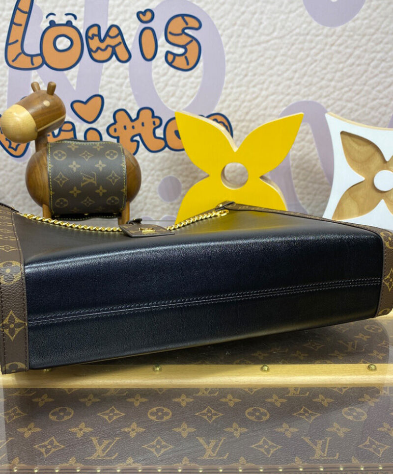 Louis Vuitton Nova MM M13137 Black